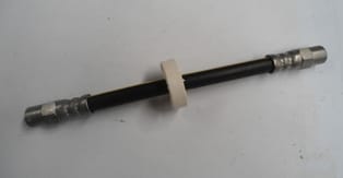 AUDI A6- 95/97; ARKA FREN HORTUMU (SH)