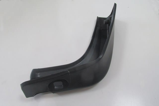 MERCEDES E CLASS- W124- 85/93; ARKA ÇAMURLUK MARŞPİYELİ BANDI SOL