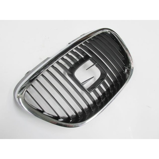 SEAT ALTEA- 04/15; ÖN PANJUR SİYAH (NİKELAJ ÇERÇEVELİ)(TYG)