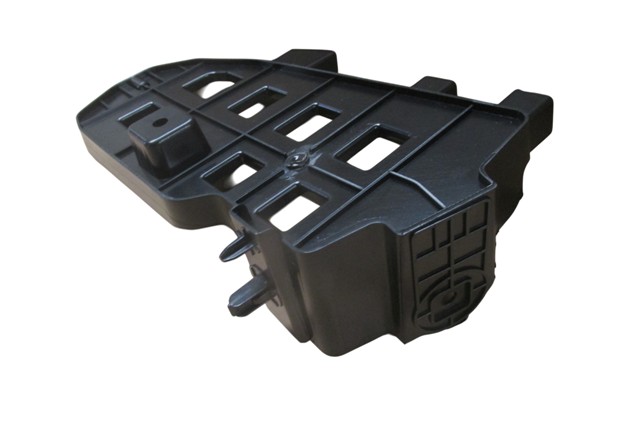 BYD ATTO 3- EV- 24/25; ARKA TAMPON BAĞLANTI BRAKETİ İÇ SAĞ (TW)