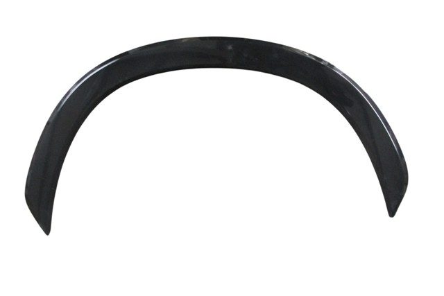MG HS- 24/25; ÖN ÇAMURLUK DODİK PLASTİĞİ SAĞ (PARLAK SİYAH) (TW)