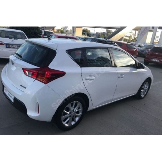 TOYOTA AURIS- 13/15; ARAÇ BİLGİLERİ VE RESİMLERİ - Yedek Parça | Parça Dükkanda