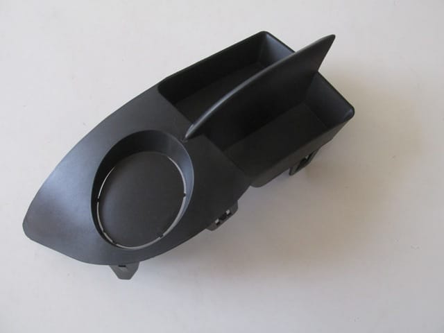 RENAULT CLIO- 2- SD/HB- 06/08; SİS LAMBA KAPAĞI SAĞ SİS DELİKSİZ RENAULT CLIO- 2- SD/HB- 06/08; SİS LAMBA KAPAĞI SAĞ SİS DELİKSİZ