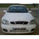 DAEWOO LANOS- SD/HB- 00/03; ÖN TAMPON SİYAH (SİS DELİKLİ (BÜYÜK SİS DELİKLİ) MY)