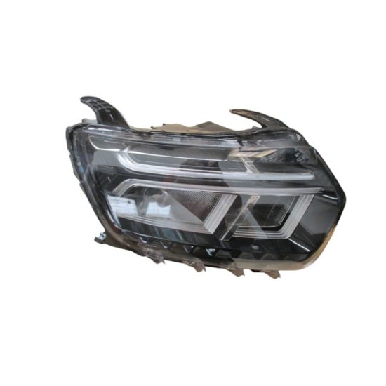 DACIA DUSTER- 21/24; FAR LAMBASI SAĞ ELEKTRİKLİ/MOTORLU/LEDLİ (NİKELAJ ÇITALI) - Yedek Parça | Parça Dükkanda