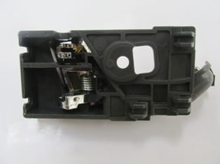 ISUZU D MAX- PICK UP- 12/17; ÖN KAPI İÇ AÇMA KOLU SAĞ NİKELAJLI (HUSHAN) ISUZU D MAX- PICK UP- 12/17; ÖN KAPI İÇ AÇMA KOLU SAĞ NİKELAJLI (HUSHAN)