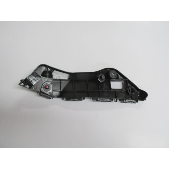 TOYOTA RAV4- 13/16; ÖN TAMPON BAĞLANTI BRAKETİ SAĞ (YAN KULAĞA BAĞLANAN) (TYG)
