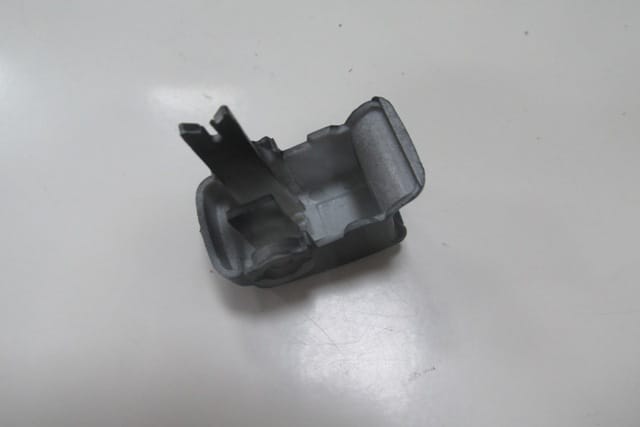 HYUNDAI GETZ- 03/05; ÖN SOL KAPI CAM AÇMA DÜĞMESİ BUTONU SOL