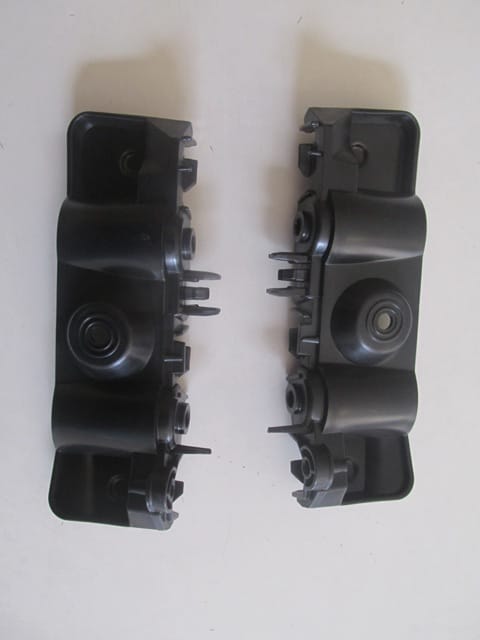 RENAULT CLIO- 5- HB- 20/23; ÖN TAMPON BAĞLANTI BRAKETİ SAĞ/SOL SET (2 PARÇA)