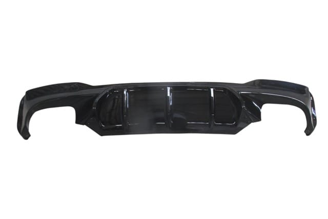 BMW 5 SERI- G30- 17/20; KARLIK (ARKA TAMPON ALTI) PARLAK SİYAH (REF.DELİKLİ/ÇİFT EGZOSLU) (F90/M5)