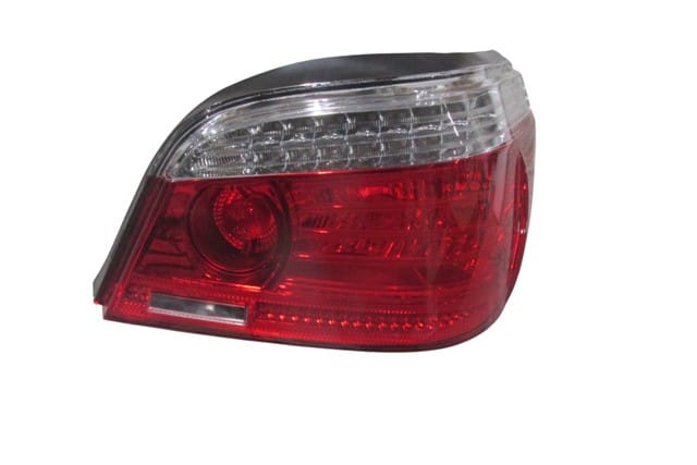 BMW 5 SERI- E60- 07/10; STOP LAMBASI SAĞ KIRMIZI/BEYAZ (LEDLİ/DUYLU) (M5) (E MARKLI)