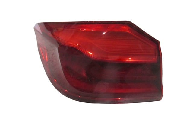 BMW 5 SERI- G30- 17/20; DIŞ STOP LAMBASI SOL KIRMIZI (LEDLİ) (F90/M5) (E MARKLI)