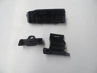 KIA SPORTAGE- 09/10; ÖN TAMPON BAĞLANTI BRAKETİ SAĞ (TW)