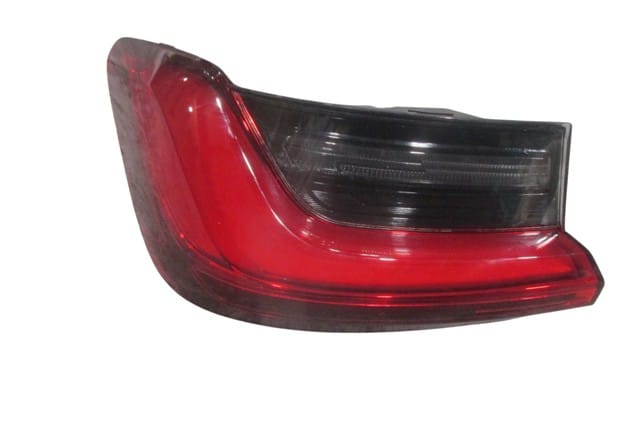 BMW 3 SERI- G20- 19/22; DIŞ STOP LAMBASI SOL KIRMIZI/FÜME (LEDLİ) (E MARKLI)