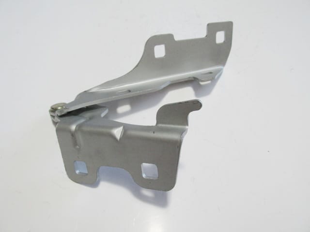 RENAULT CLIO- 2- HB- 98/01; KAPUT MENTEŞESİ SOL (EAGLE BODY)