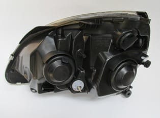 RENAULT CLIO- 2- SD/HB- 02/06; FAR LAMBASI SAĞ ELEKTRİKLİ/MOTORSUZ SİYAH 5FİŞLİ (H1/H7) (AYFAR)