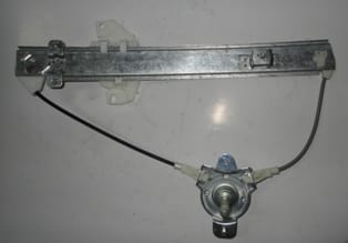 HYUNDAI ELANTRA- 98/01; ÖN CAM KRİKOSU SOL MANUEL