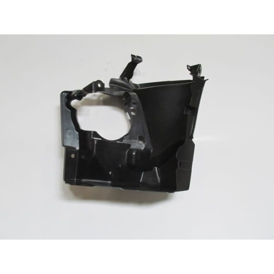 BMW 4 SERI- F36- 13/18; SİS LAMBA İÇ BAĞLANTI BRAKETİ SAĞ SİS DELİKLİ (M SPORT) (TW) - Yedek Parça | Parça Dükkanda