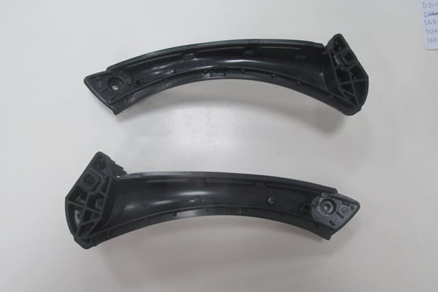 BMW 3 SERI- E90- 05/11; ÖN KAPI İÇ ÇEKME KOLU SAĞ/SOL SET (2 PARÇA) SİYAH