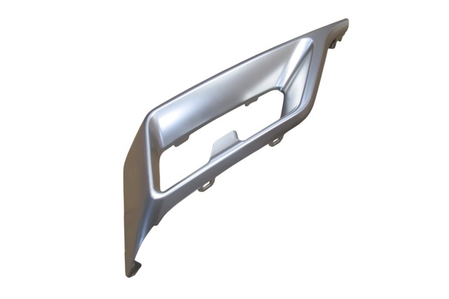 CHERY OMODA 5- 23/24; ARKA TAMPON NİKELAJI SOL EKSOZ UCU GÜMÜŞ GRİ (TW)