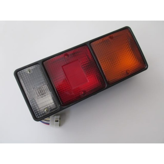 MITSUBISHI CANTER- FE304- 90/97; STOP LAMBASI SAĞ (SARI/KIRMIZI/BEYAZ) (KÜÇÜK TİP) (FAMELLA) - Yedek Parça | Parça Dükkanda