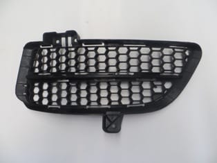 VOLKSWAGEN TOUAREG- 07/09; ÖN TAMPON PANJURU SOL