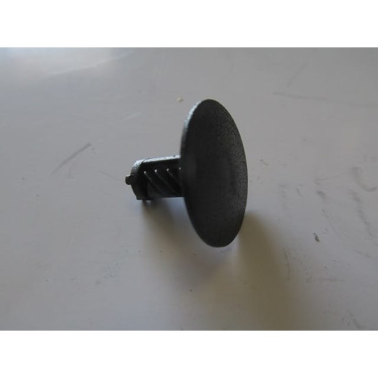UNIVERSAL UNIVERSAL-; MOTOR KAPUT İZOLATÖR KLİPSİ (FIAT) - Yedek Parça | Parça Dükkanda