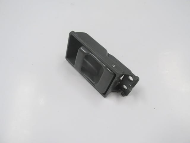 NISSAN PICK UP- D21- 89/97; ÖN KAPI İÇ AÇMA KOLU SAĞ/SOL AYNI (ADET) GRİ (TYG) NISSAN PICK UP- D21- 89/97; ÖN KAPI İÇ AÇMA KOLU SAĞ/SOL AYNI (ADET) GRİ (TYG)
