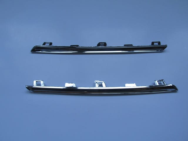 RENAULT MEGANE- 4- SD/HB- 16/20; ÖN PANJUR ÜST ÇITASI NİKELAJLI SAĞ/SOL SET (2 PARÇA)(EUROBUMP)