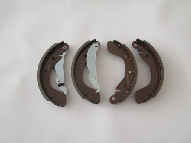 OPEL ASTRA- F- SD/HB- 95/98; ARKA FREN PABUCU 1,4/1,6/1,7cc (100X28)(BRAMAX)