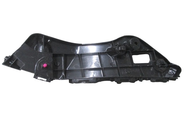 TOYOTA RAV4- 16/17; ÖN TAMPON İÇ BAĞLANTI BRAKETİ SAĞ PLASTİK (TW)