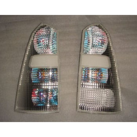 FORD FOCUS- STW- 98/05; MODİFİYE STOP LAMBASI SAĞ/SOL SET 4 PARÇA BEYAZ (STEYŞIN WAGON)(TYC) - Yedek Parça | Parça Dükkanda