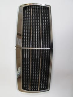MERCEDES 190- W201- 83/93; ÖN PANJUR NİKELAJLI (İÇ PETEKLERİ SİYAH) KOMPLE (5ÇITALI) (TW)