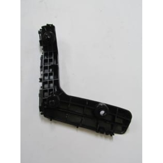 TOYOTA COROLLA- NDE180- 13/16; ÖN TAMPON İÇ BAĞLANTI BRAKETİ SAĞ (YAN KULAĞA TAKILAN) (TYG) - Yedek Parça | Parça Dükkanda