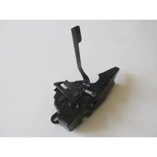 TOYOTA COROLLA- NDE180- 13/18; KAPUT KİLİDİ - Yedek Parça | Parça Dükkanda