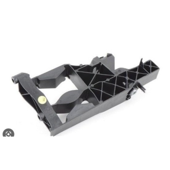 FAR ALT BRAKETİ R A6 2016>> - Yedek Parça | Parça Dükkanda