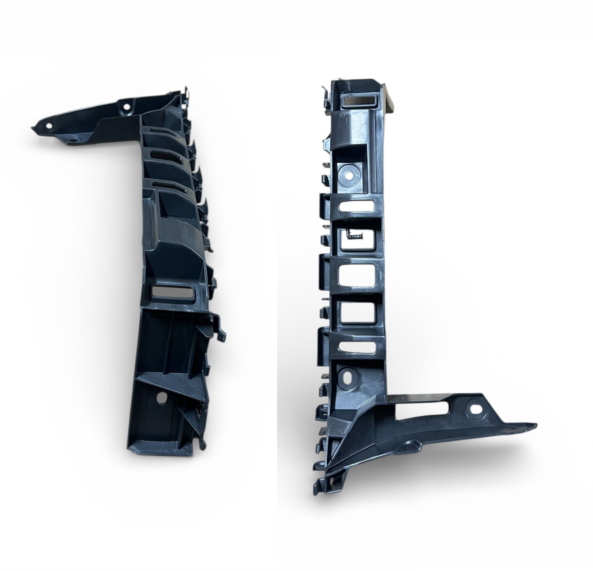 ARKA TAMPON BRAKETİ SOL TRANSPORTER T7 2015>>
