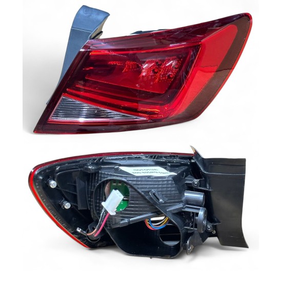 STOP LAMBASI LEDLİ DIŞ SAG SEAT LEON 2013-2017 - Yedek Parça | Parça Dükkanda