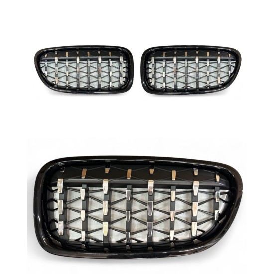 PANJUR SİYAH ÇERCEVE KENARLI KROM NOKTALI (SET & Z4 STYLE) BMW F10 10>13 - Yedek Parça | Parça Dükkanda