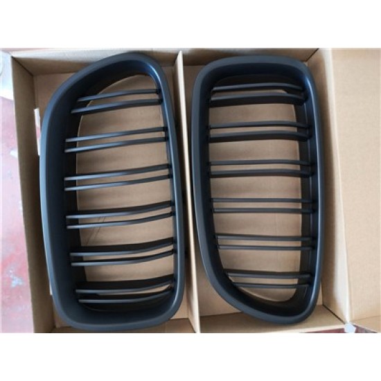 ÖN PANJUR BÖBREK SET MAT SİYAH ÇİFT ÇITA  BMW F10/F11/F18 - Yedek Parça | Parça Dükkanda