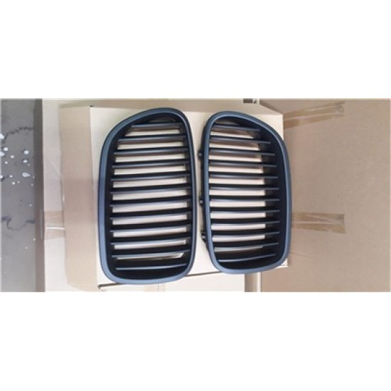 ÖN PANJUR BÖBREK SET  MAT SİYAH  BMW F10/F11/F18 - Yedek Parça | Parça Dükkanda