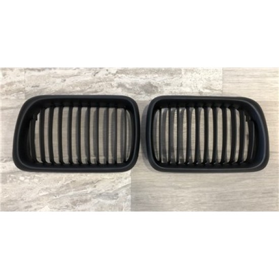 ÖN PANJUR BÖBREK SET BMW E36 MAT SIYAH 97>99 - Yedek Parça | Parça Dükkanda