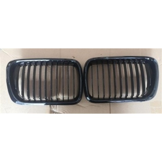 ÖN PANJUR BÖBREK SET BMW E36 PARLAK SİYAH  91>96 - Yedek Parça | Parça Dükkanda
